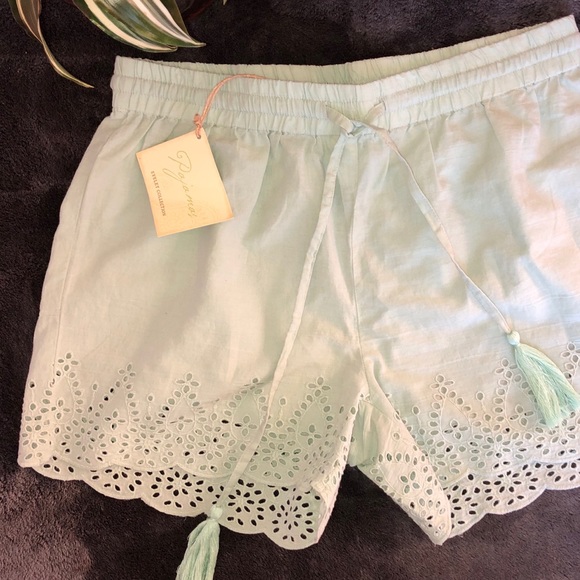 NWT Teal Shorts, eyelet details, stretch waist - Picture 2 of 2